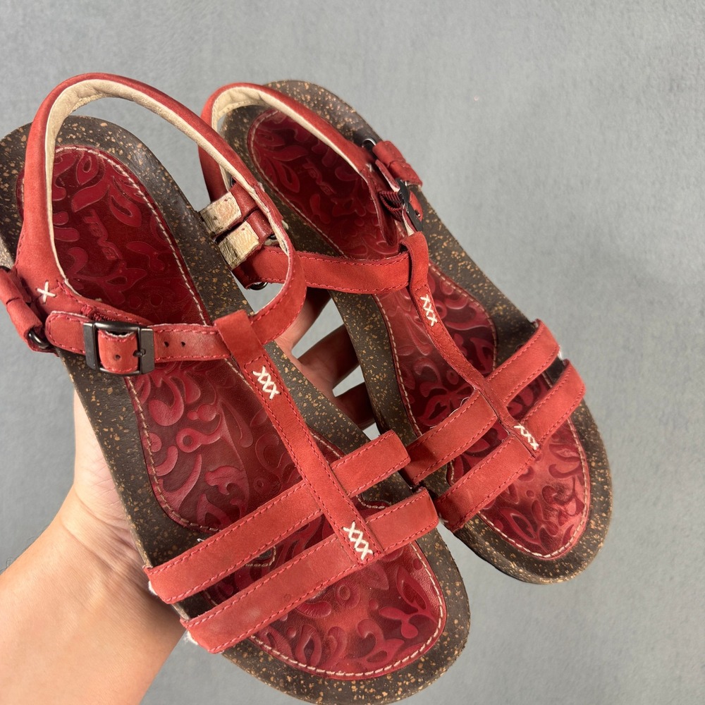 Teva Mandalyn Wedge Ola 2 Red Suede Strappy Sandals Womens 8.5 65855